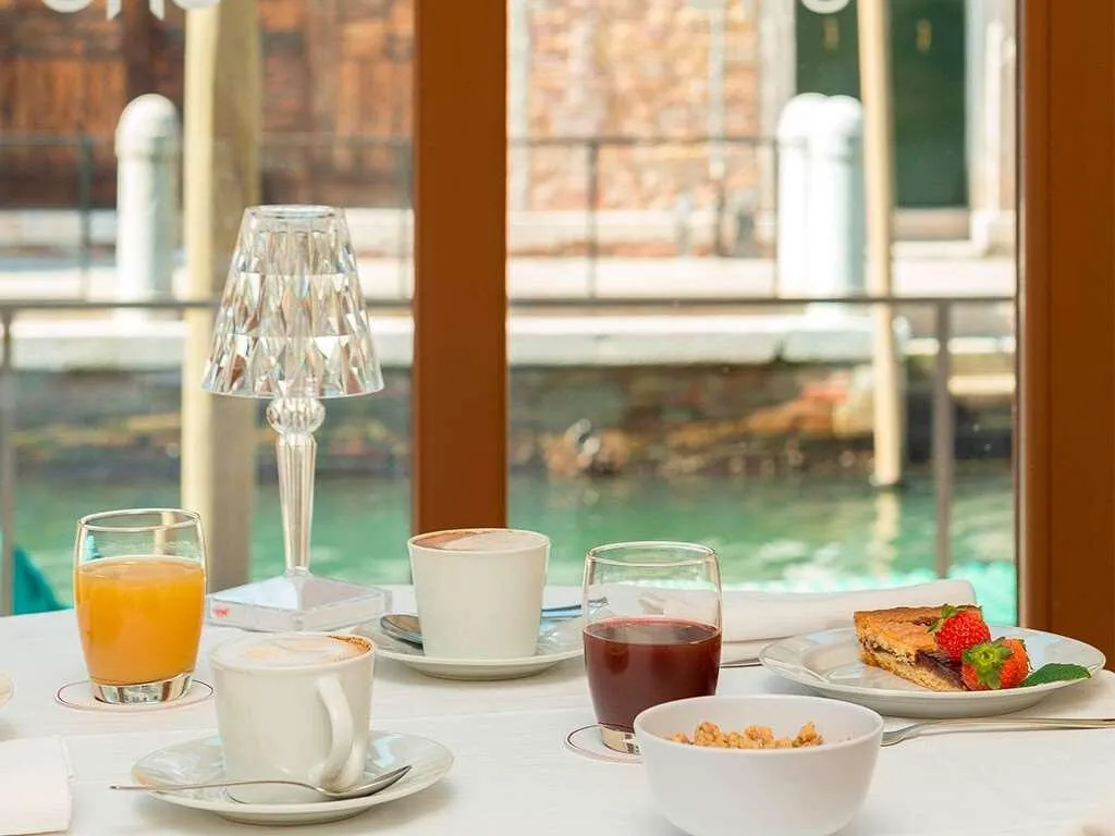 Restaurant, Sonder Salute Palace, Venice