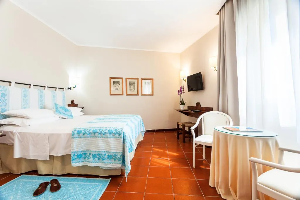 DOUBLE SINGLE USE CLASSIC SEA VIEW Room, Villa Margherita, Olbia
