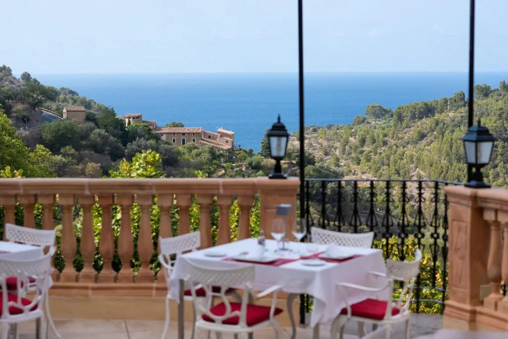Restaurant, Es Moli, Majorca