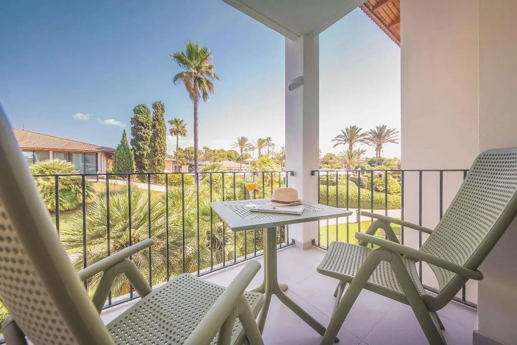 Terrace, Blau Colonia Sant Jordi Resort, Majorca
