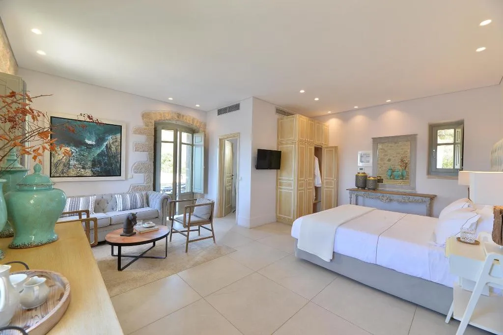 SUITE DELUXE SEA VIEW Room, Akrolithi Boutique Hotel & Suites, Kalamata