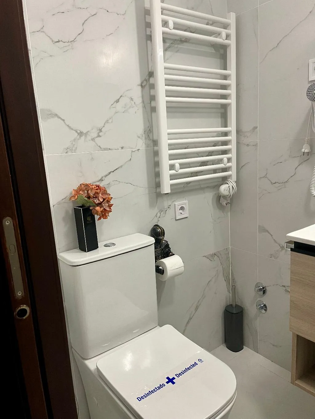 APARTMENT DELUXE TWO BEDS Room, Cason De Los Lopez Apartments, Madrid