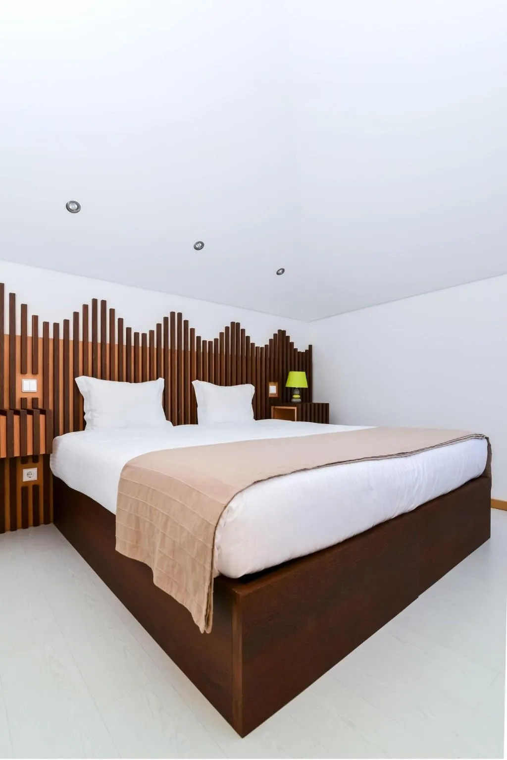 Room, Reis De Gaia, Porto