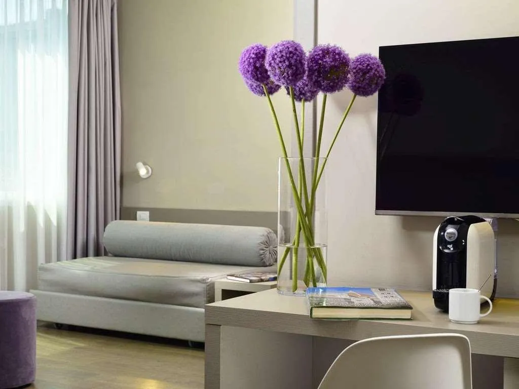 Room, Hotel Glance In Florence, Florence
