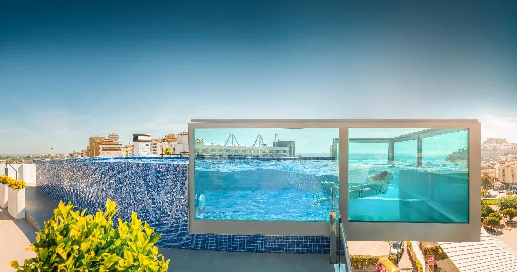 Pool, RH Don Carlos, Valencia