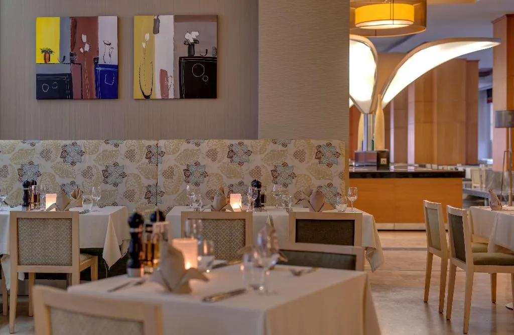 Restaurant, Radisson Blu Resort & SPA Cesme, Izmir