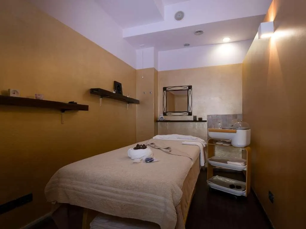 Sports and Entertainment, Cdh Hotel Radda, Florence