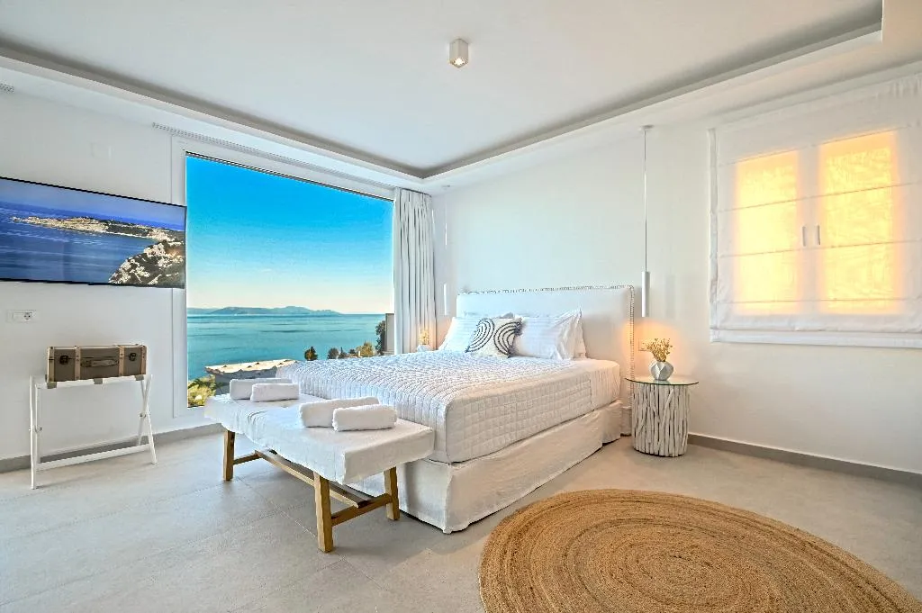 SUITE WITH JACUZZI Room, Achillion Luxury Corfu Villa, Corfu