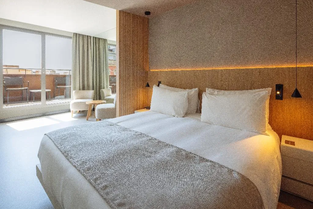 JUNIOR SUITE STANDARD Room, Hotel Arconte, Barcelona