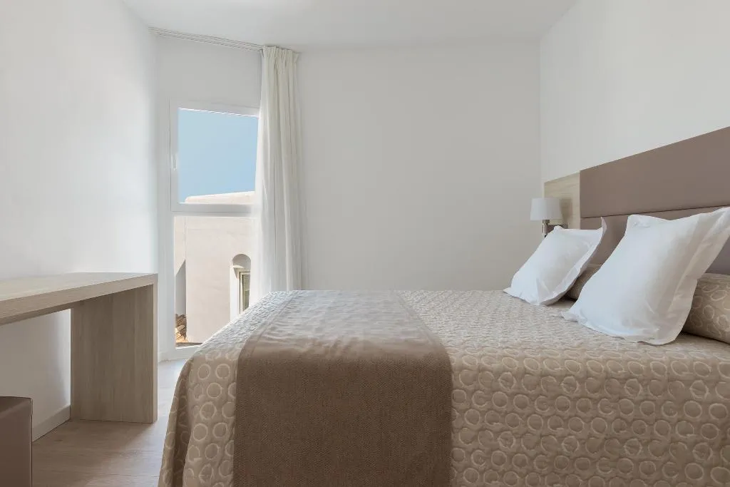 APARTMENT TWO BEDROOMS Room, Hotel Palia Puerto Del Sol, Majorca