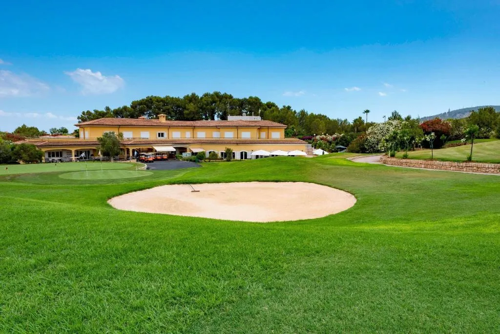 Sports and Entertainment, The St. Regis Mardavall Resort, Majorca