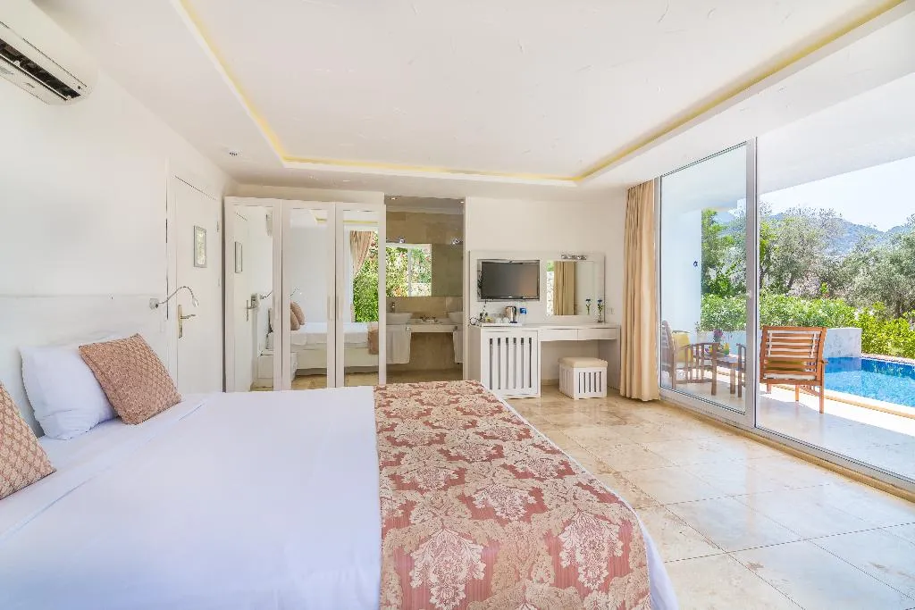 DOUBLE DELUXE GARDEN VIEW Room, Oasis Hotel Kalkan +16, Dalaman