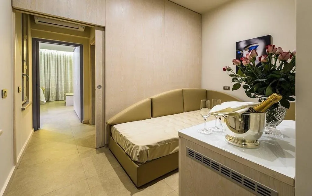 Room, Augustana House, Rome