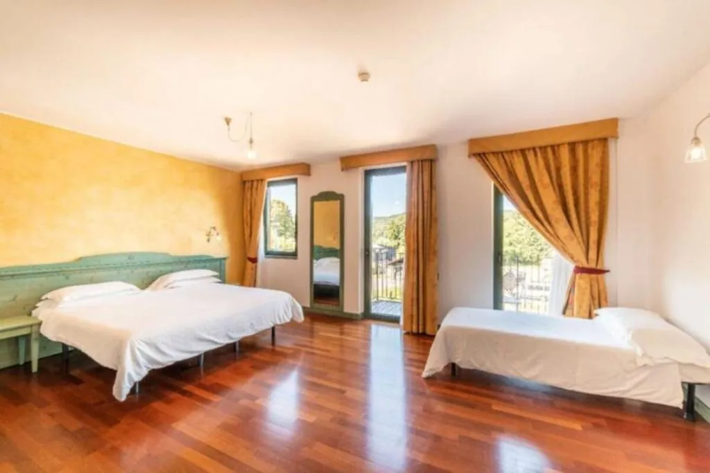 TRIPLE STANDARD Room, Hotel Montelago, Milan