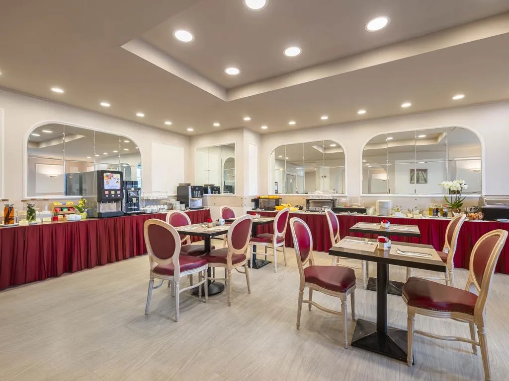 Restaurant, iH Hotels Milano Ambasciatori, Milan