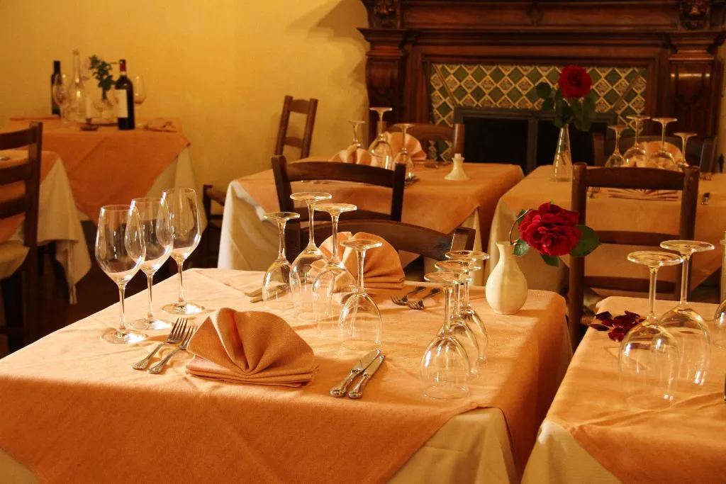 Restaurant, Villa Rigacci, Florence