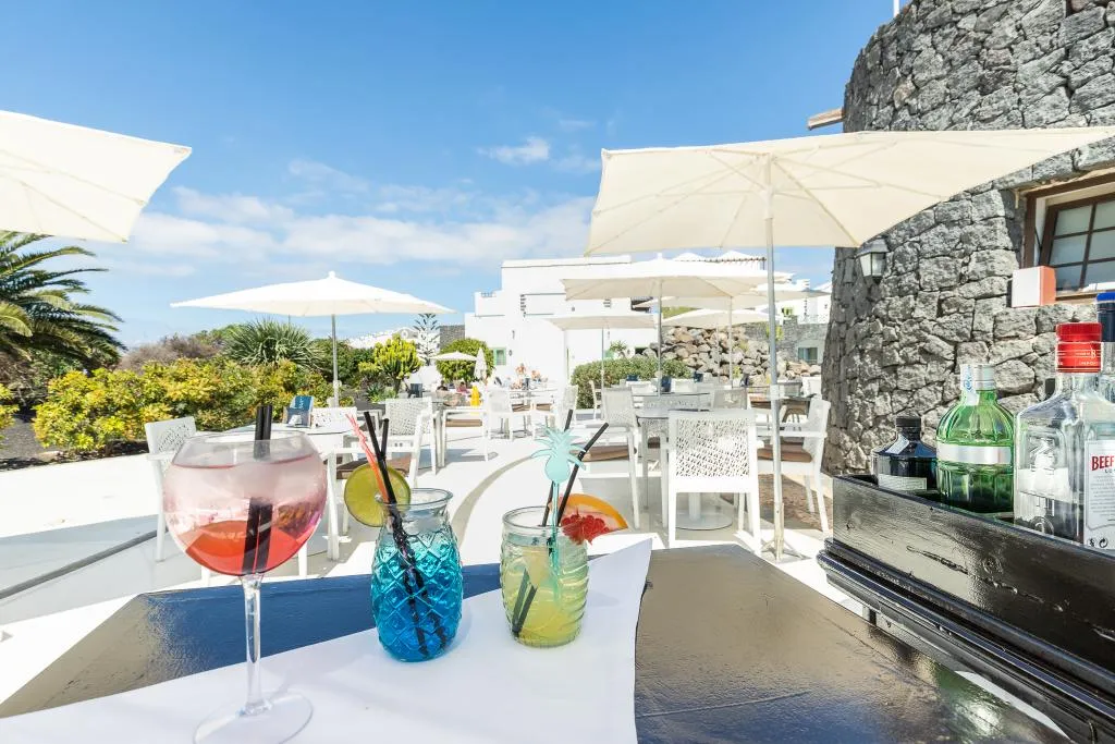 Bar, Hotel LIVVO Volcan Lanzarote, Lanzarote