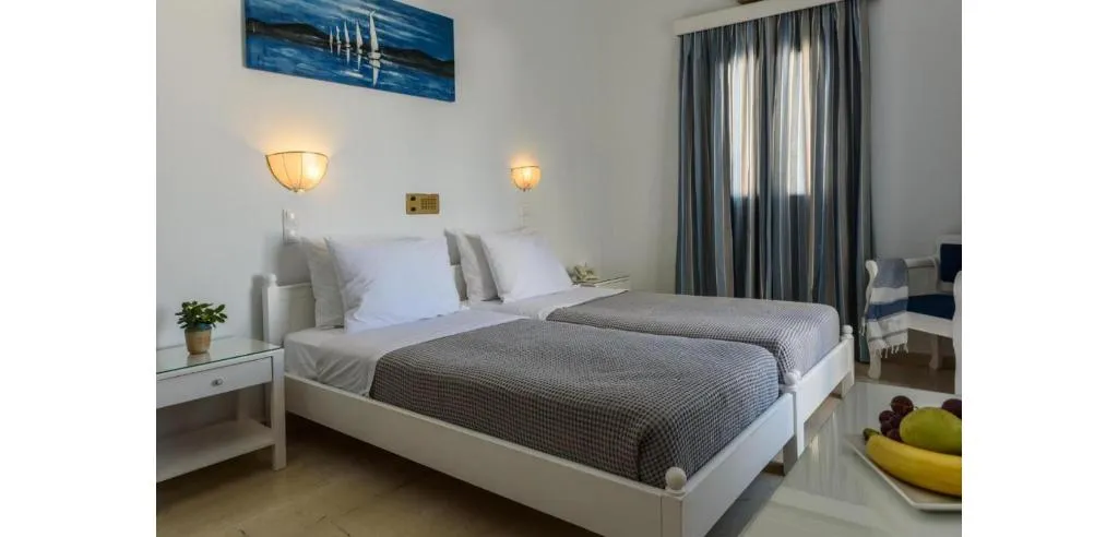 TWIN SUPERIOR Room, Hotel Glaros, Santorini