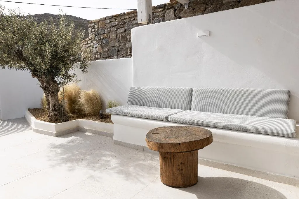 APARTMENT WITH JACUZZI Room, Senses Luxury Villas & Suites, Mykonos