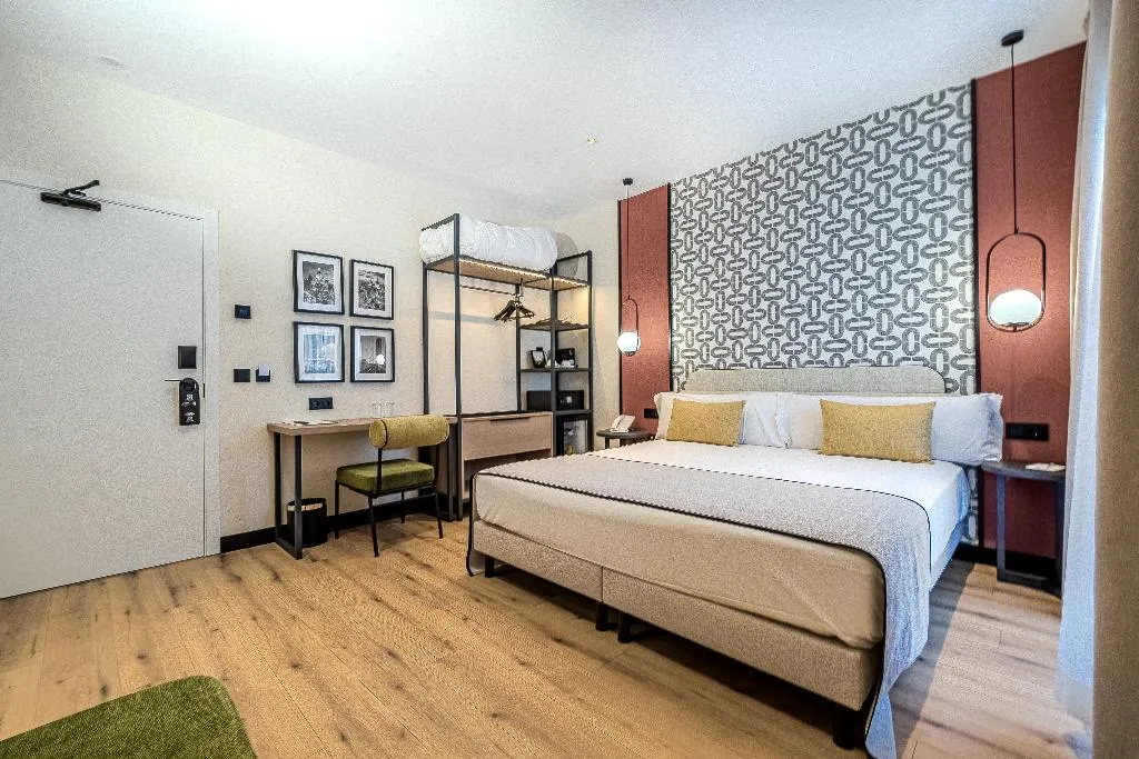 Room, Itc Madrid By Soho Boutique, Madrid