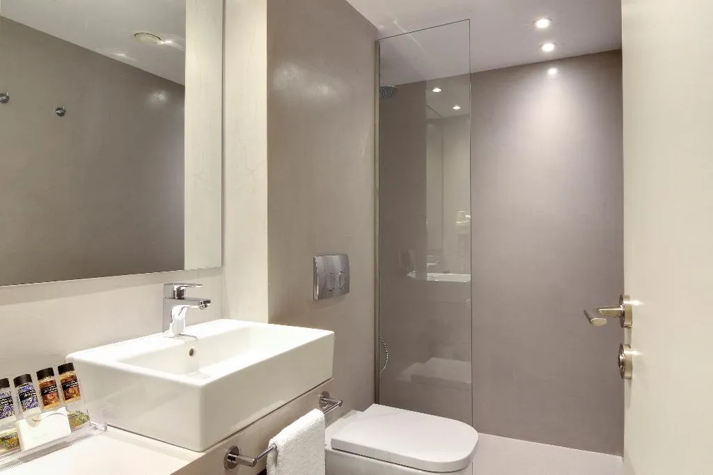 TRIPLE STANDARD Room, Poseidon Athens Hotel, Athens
