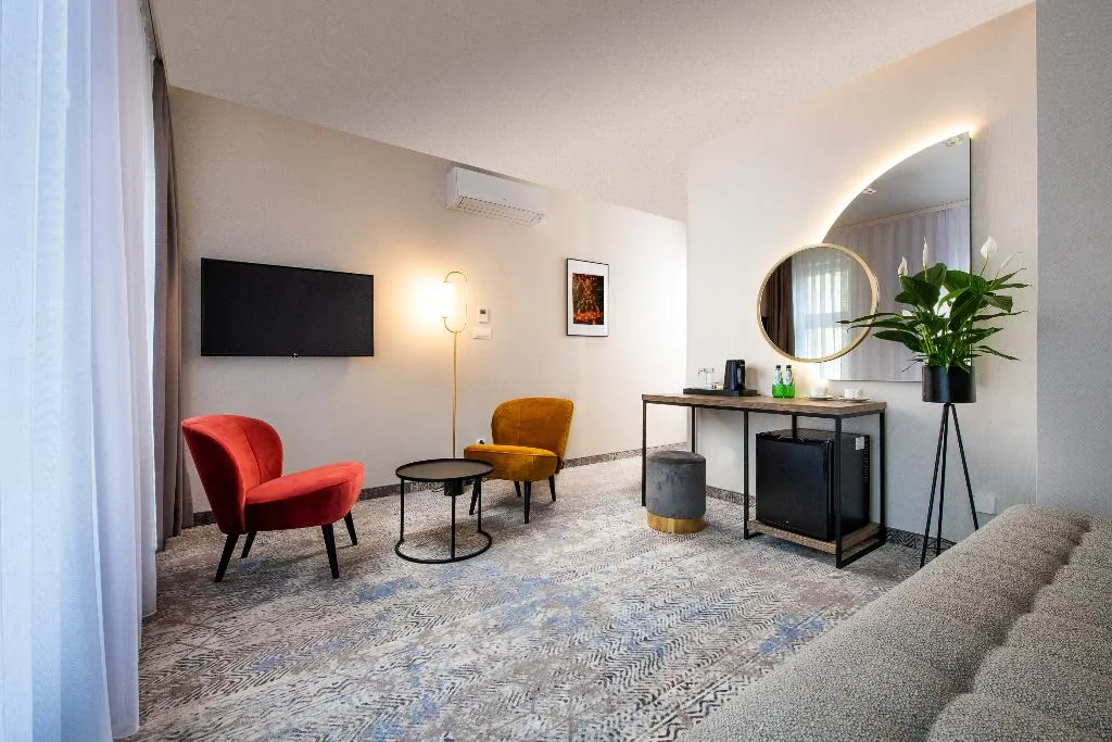 APARTMENT COMFORT Room, MR67 Mayera Rapaporta Aparthotel, Krakow