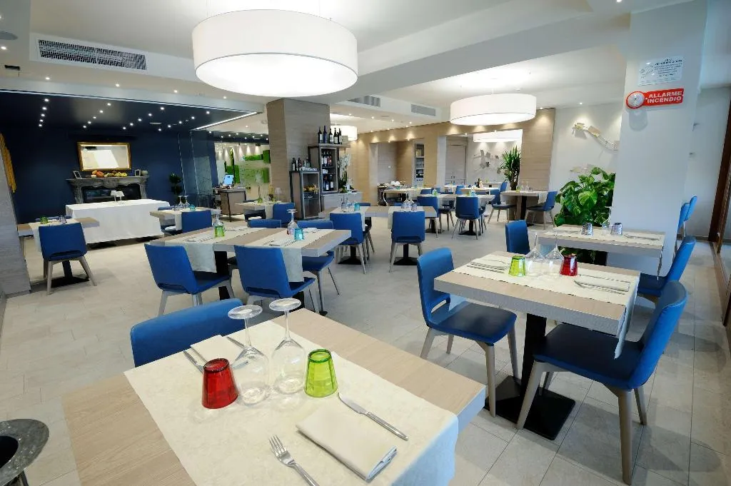 Restaurant, Hotel Horizon Wellness & Spa Resort, BW Signature, Milan