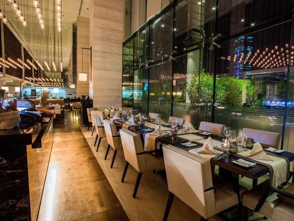 Restaurant, Pullman Dubai Downtown, Dubai