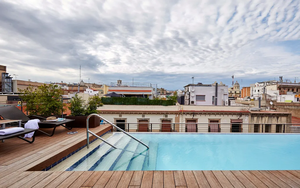 Pool, Barcelona Catedral, Barcelona