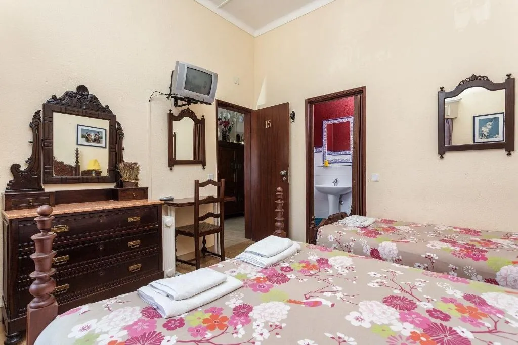 Room, Pension Bicuar, Algarve