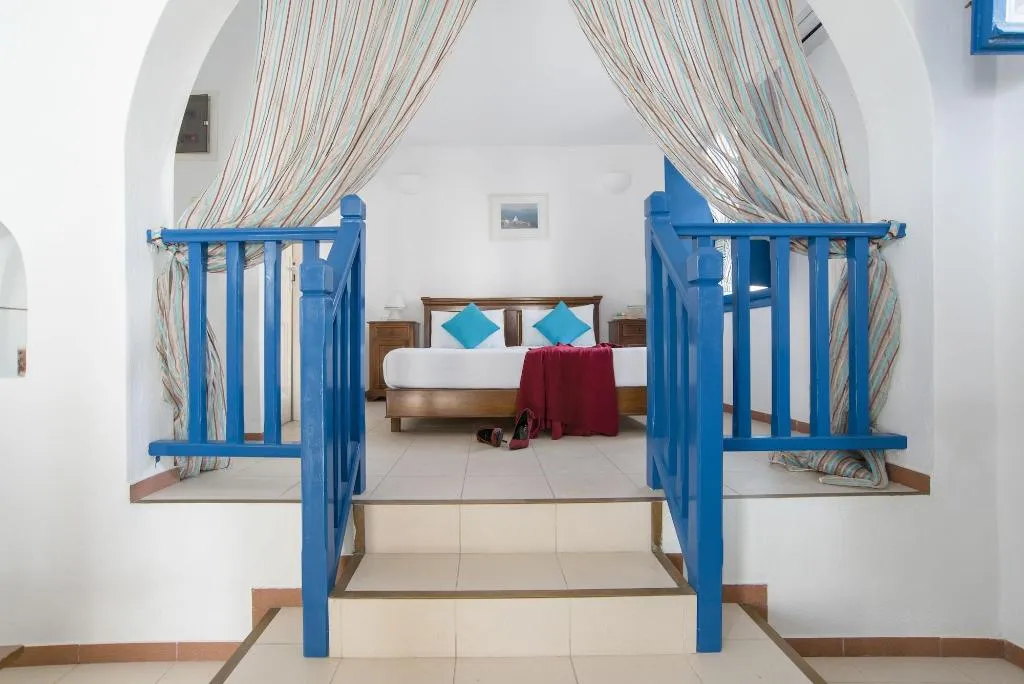 Room, Cultural House, Santorini