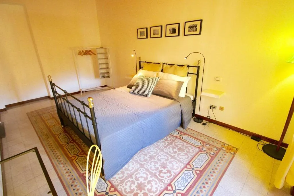 Room, Corso 151, Olbia