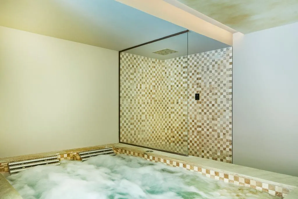 Sports and Entertainment, Sa Creu Nova Petit Palais Art & Spa, Majorca