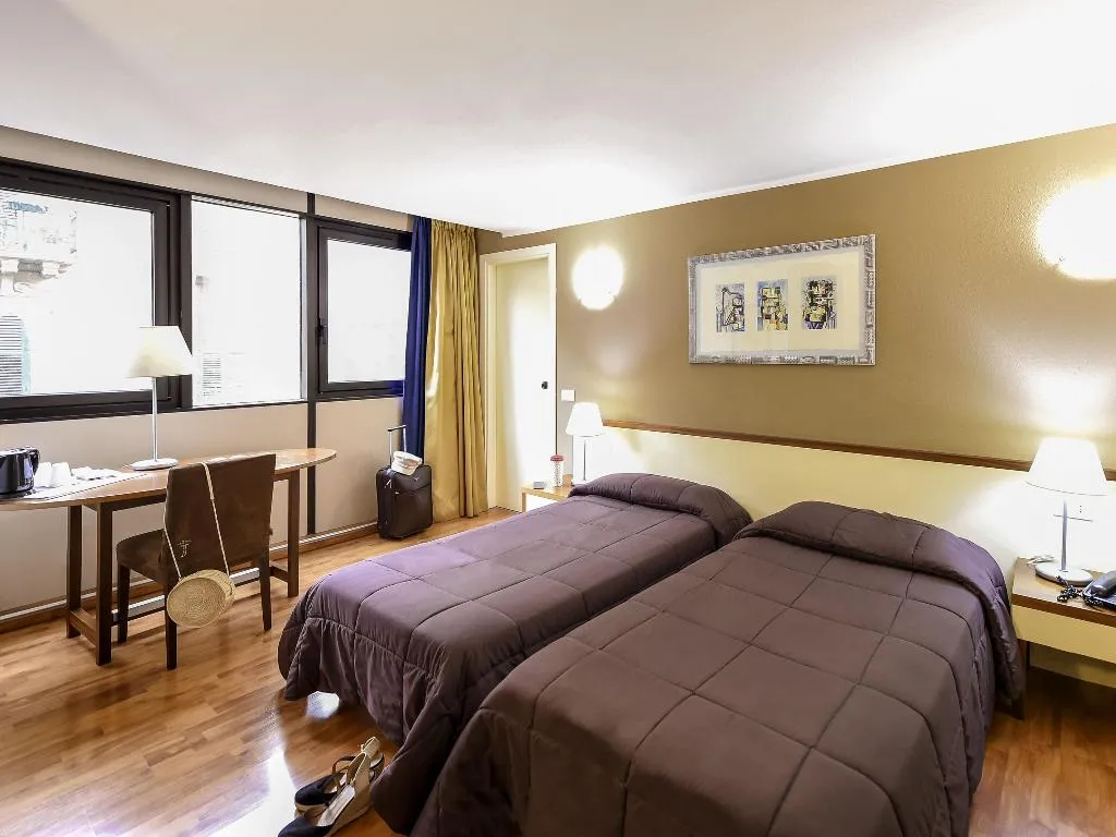 DOUBLE STANDARD Room, Cristal Hotel Palermo, Palermo