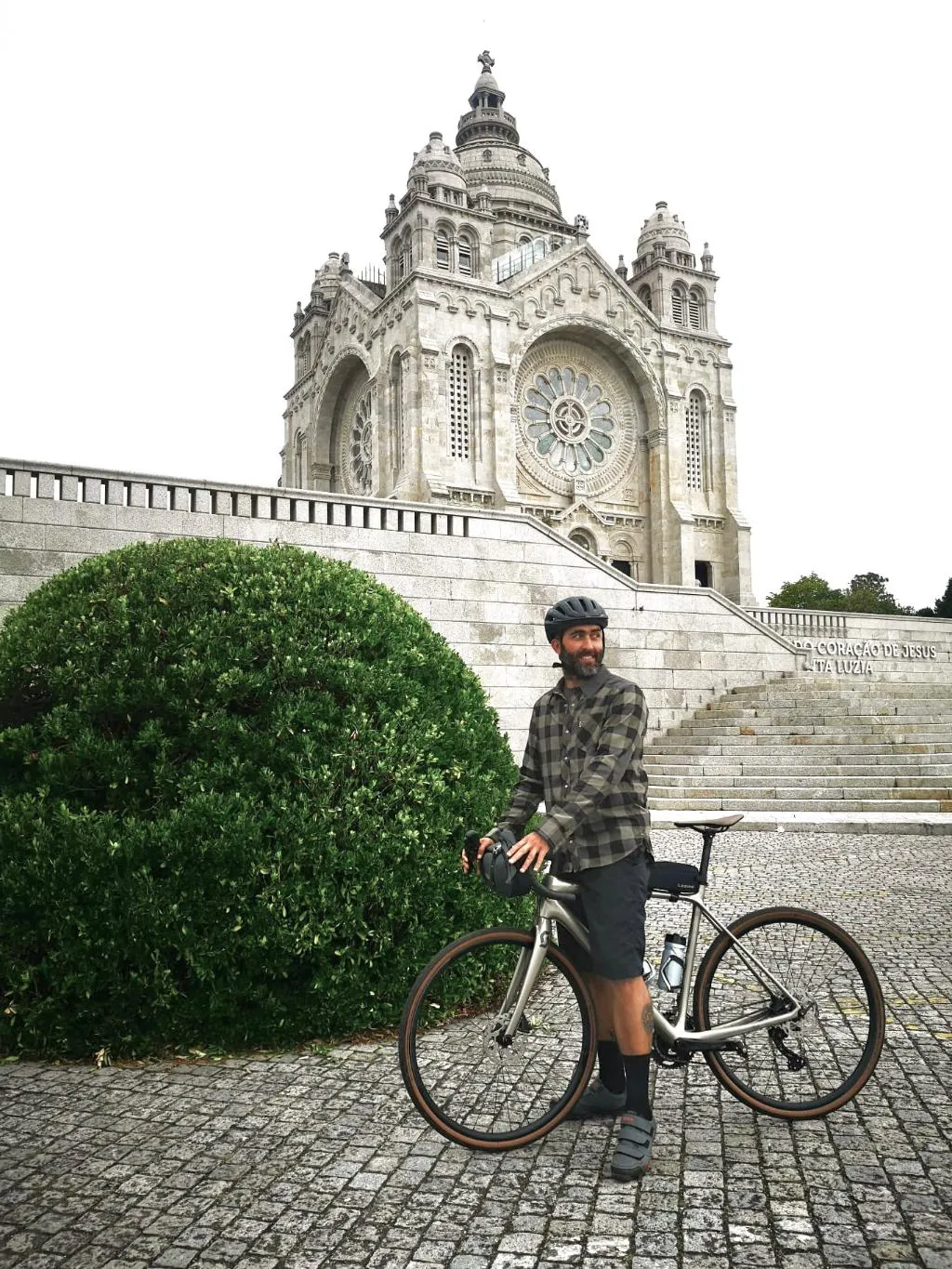 Sports and Entertainment, Feel Viana, Porto