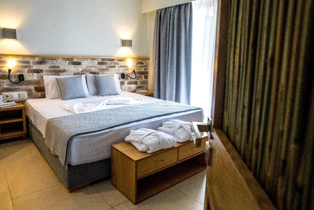 SUITE STANDARD Room, Blue Green Bay 3K, Skiathos