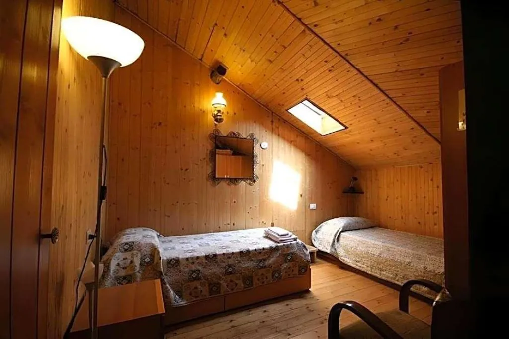 Room, Antica Corte Milanese, Milan