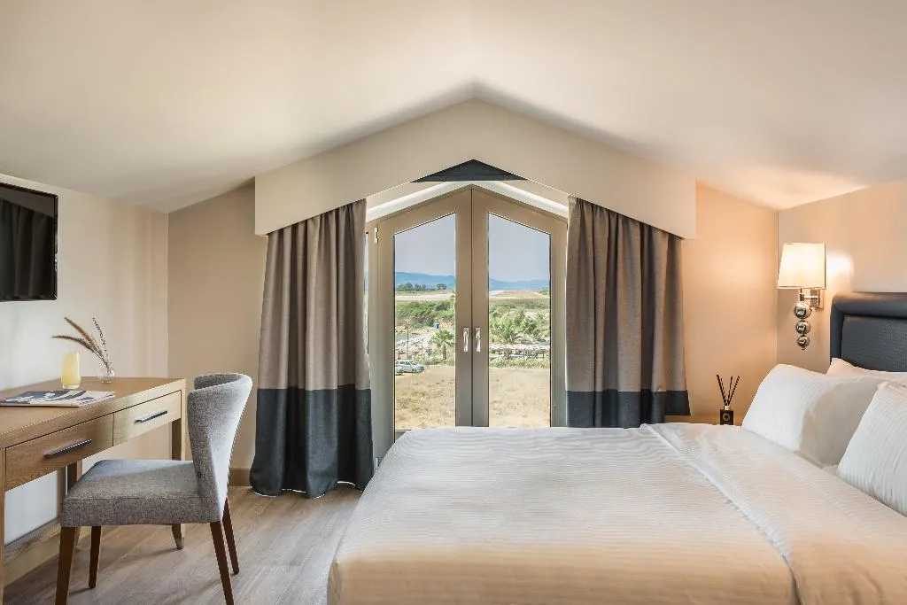 JUNIOR SUITE CAPACITY 2 Room, Electra Kefalonia Hotel and Spa, Kefallinia
