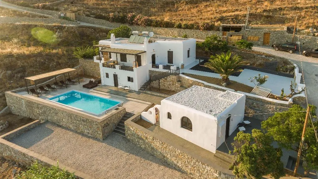General view, Black Cactus, Mykonos