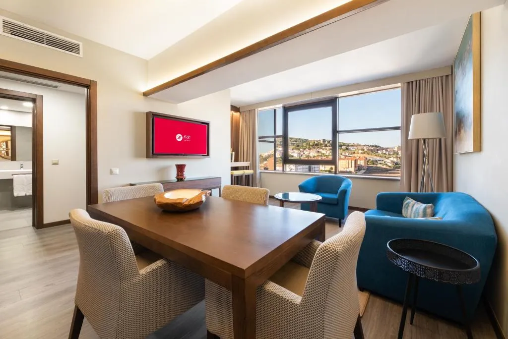 SUITE DELUXE WITH VIEWS Room, Exe São Lázaro, Porto