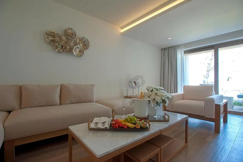 SUITE BEACH FRONT Room, Domes Miramare, A Luxury Collection Resort, Corfu, Corfu