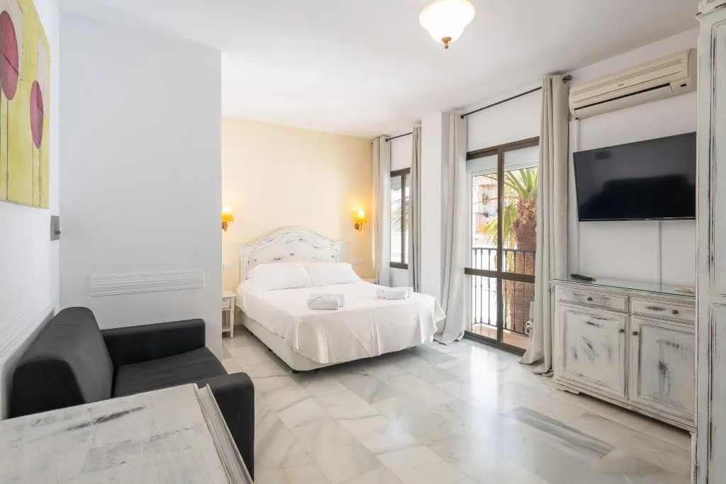 STUDIO STANDARD Room, Hotel Playamaro, Costa Del Sol