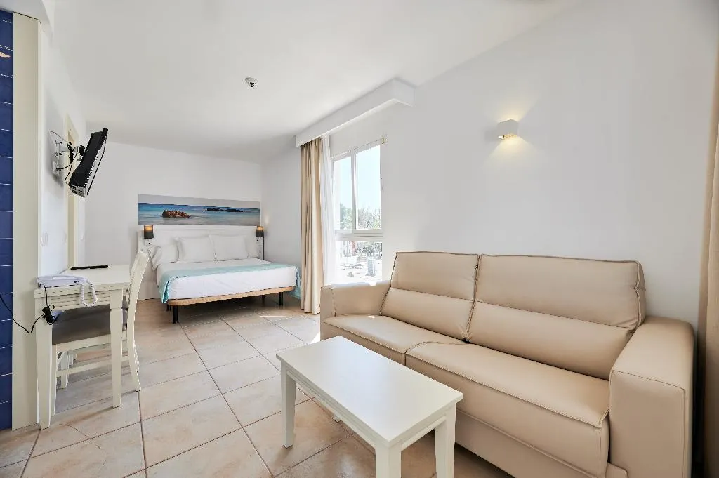 STUDIO WITH BALCONY Room, AluaSun Continental Park Hotel & Apartments, Majorca