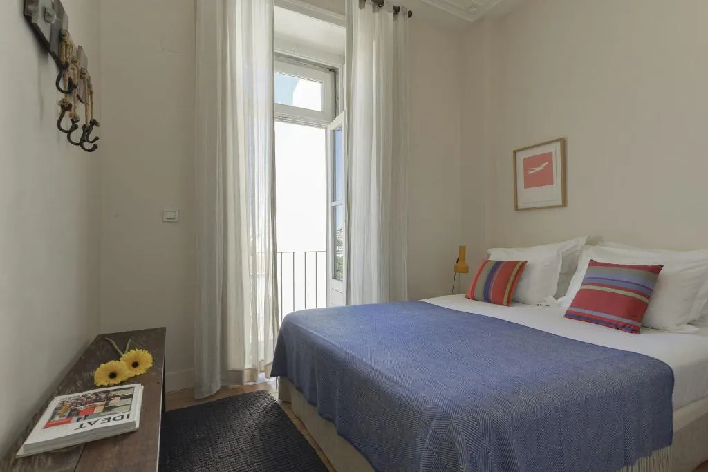 Room, Casa Das Janelas Com Vista, Lisbon