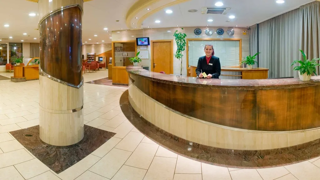 Lobby, Volga, Costa Brava