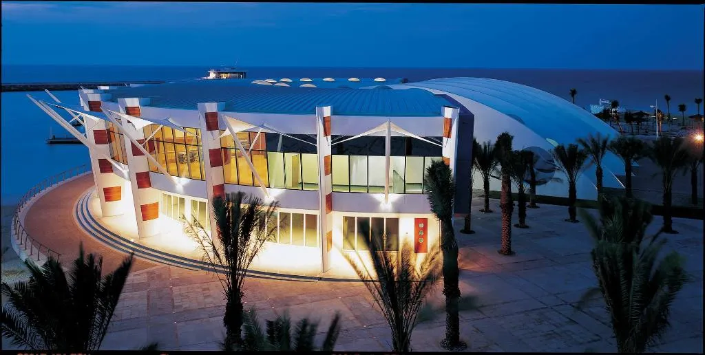 Sports and Entertainment, Jumeirah Beach Hotel Dubai, Dubai