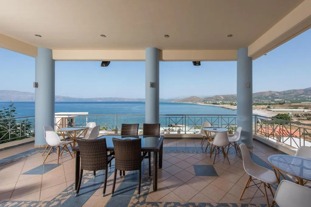 Lobby, Balos Beach, Crete