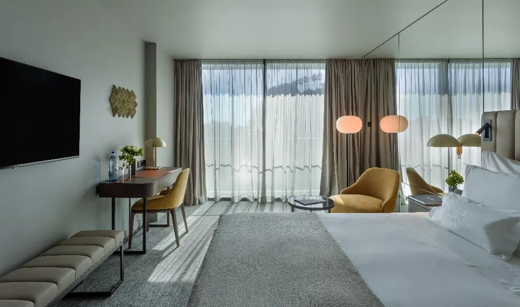 Double or Twin DELUXE GARDEN VIEW Room, Altis Porto, member of Preferred Hotels & Resorts, Porto