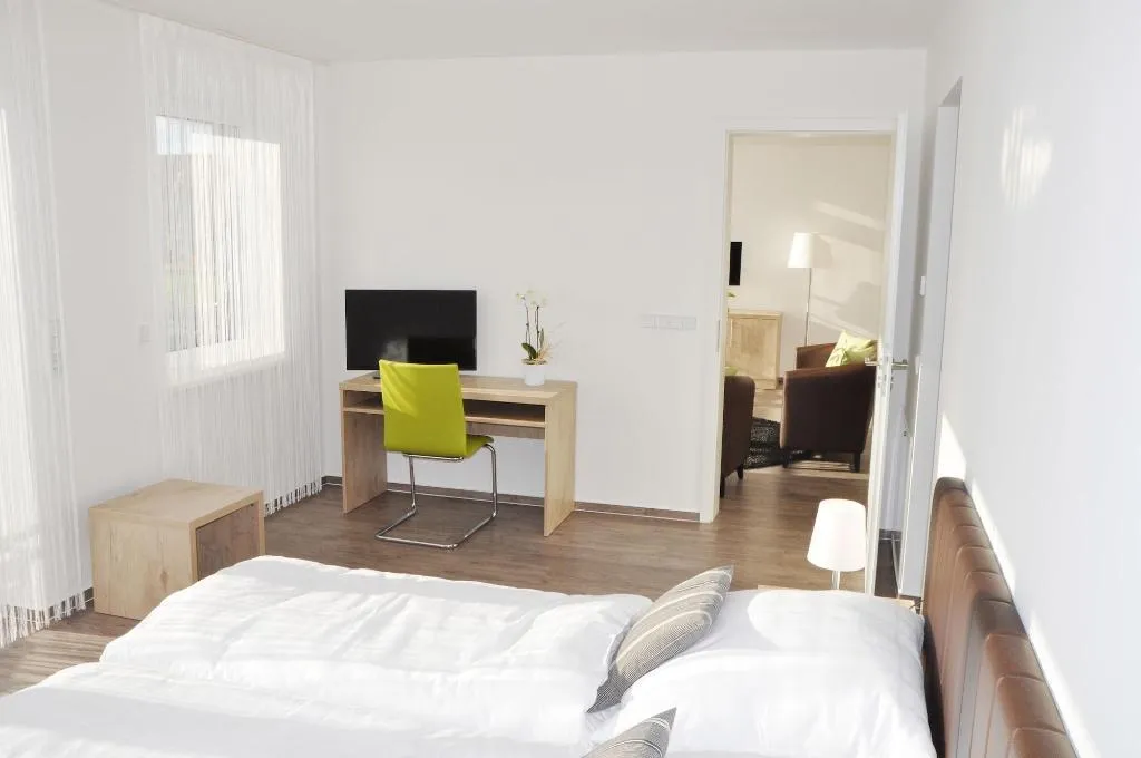 Room, ADAPT APARTMENT HOTEL Berlin-Adlershof, Berlin