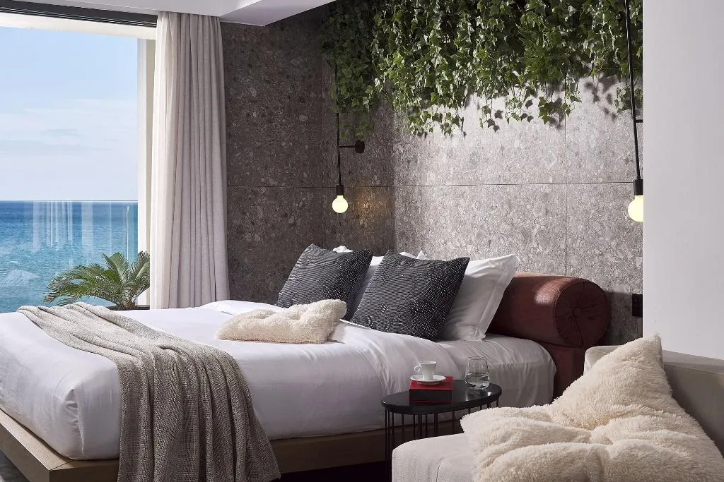 Room, Dyo Suites, Crete